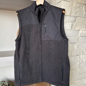 Fleece/twill stylish vest (new without tags)